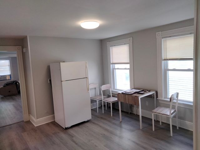 792 Broadway Street 1st Floor, Lowell, MA 01854