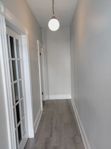 792 Broadway Street 1st Floor, Lowell, MA 01854