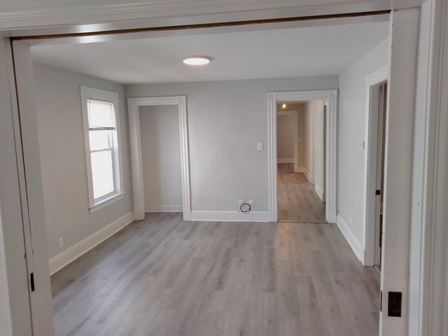 792 Broadway Street 1st Floor, Lowell, MA 01854