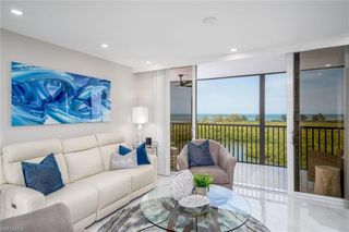 17 Bluebill AVE # 903, Naples, FL 34108