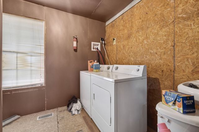 15364 Columbia Hwy, Lynnville, TN 38472