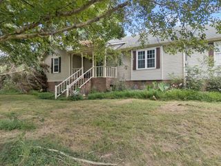 15364 Columbia Hwy, Lynnville, TN 38472