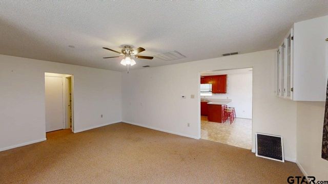 13148 CR 499, Lindale, TX 75771