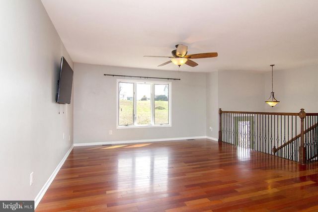 714 REDWOOD DR, Westminster, MD 21157