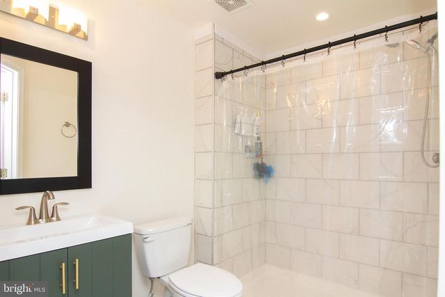 714 REDWOOD DR, Westminster, MD 21157