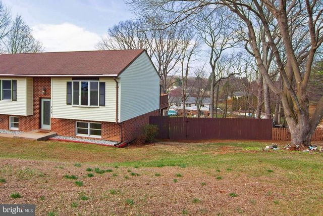 714 REDWOOD DR, Westminster, MD 21157