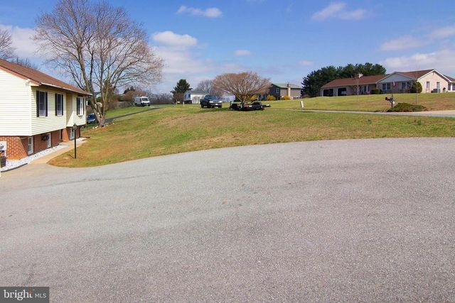 714 REDWOOD DR, Westminster, MD 21157