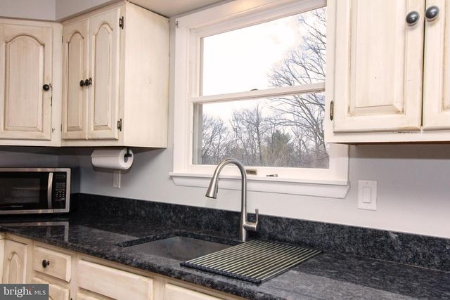 714 REDWOOD DR, Westminster, MD 21157