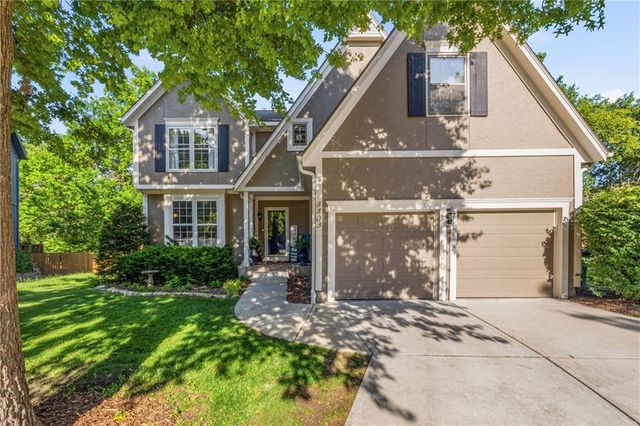 8803 W 132 Terrace, Overland Park, KS 66213