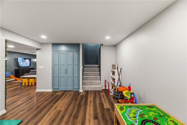 8803 W 132 Terrace, Overland Park, KS 66213