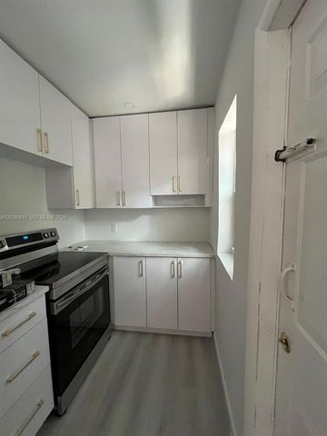 602 SW 13th Avenue 4, Miami, FL 33135