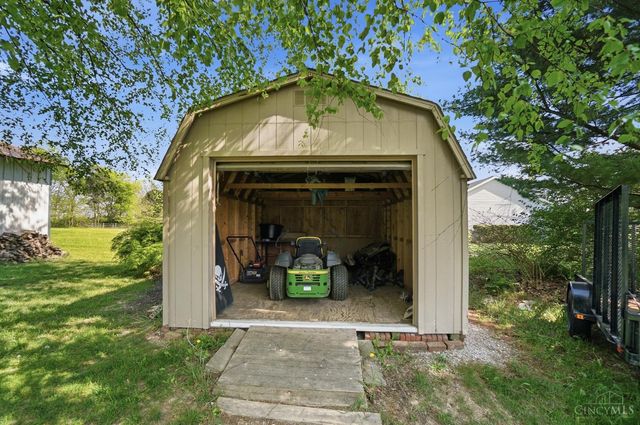 295 Leslie Drive, Washington Twp, OH 45177