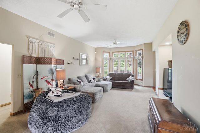 295 Leslie Drive, Washington Twp, OH 45177