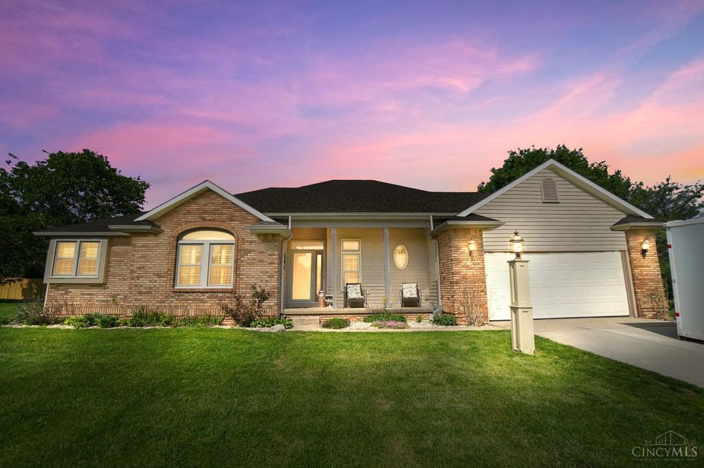 295 Leslie Drive, Washington Twp, OH 45177