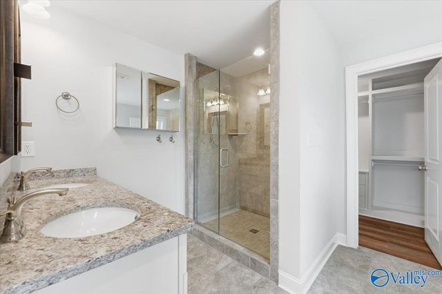 106 Pintail Pointe Circle, Huntsville, AL 35824