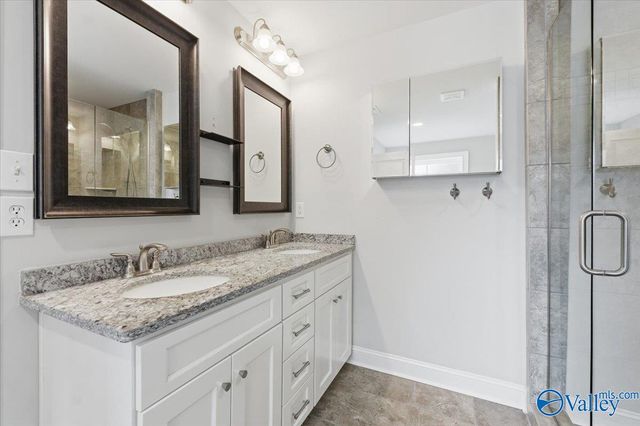 106 Pintail Pointe Circle, Huntsville, AL 35824