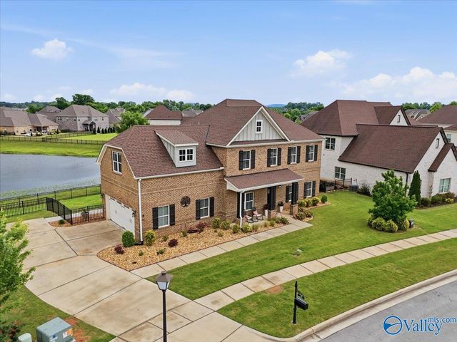 106 Pintail Pointe Circle, Huntsville, AL 35824