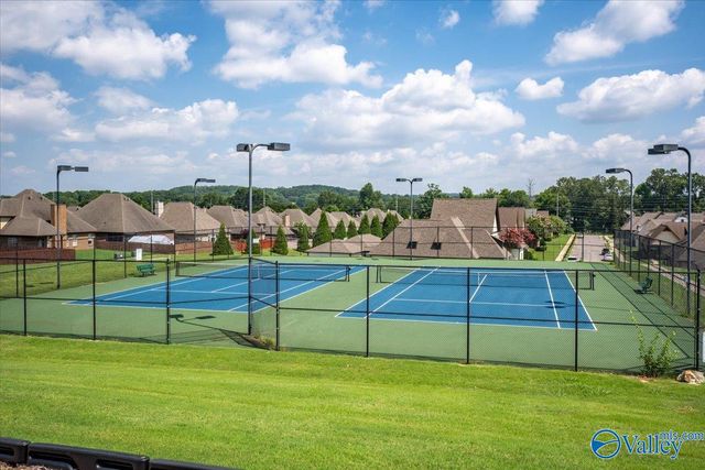 106 Pintail Pointe Circle, Huntsville, AL 35824