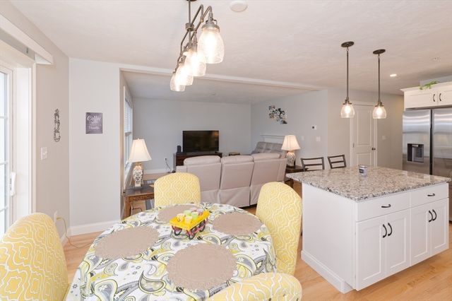 1202 Hazelwood Way 1202, Clinton, MA 01510