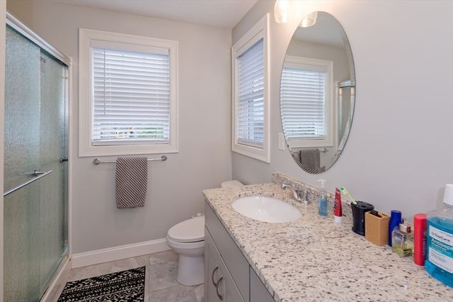 1202 Hazelwood Way 1202, Clinton, MA 01510