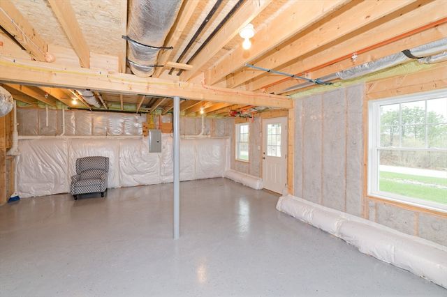 1202 Hazelwood Way 1202, Clinton, MA 01510