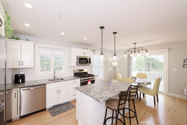 1202 Hazelwood Way 1202, Clinton, MA 01510