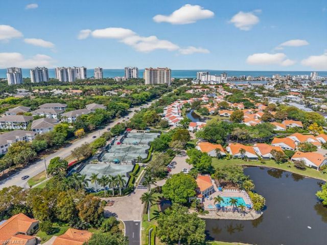 625 Beachwalk CIR G102, Naples, FL 34108