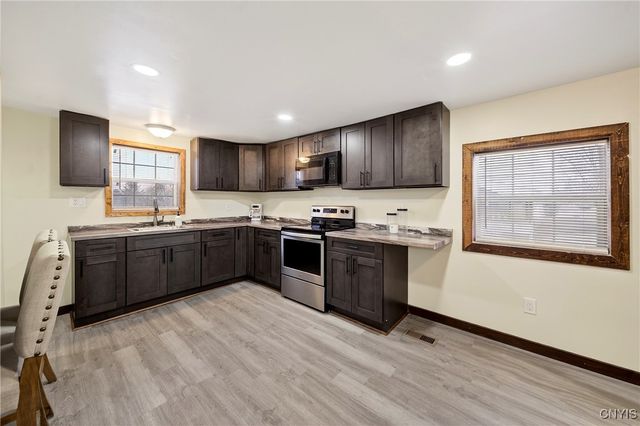 228 State Route 48, Granby, NY 13069