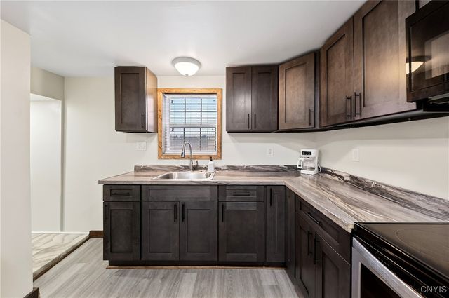 228 State Route 48, Granby, NY 13069