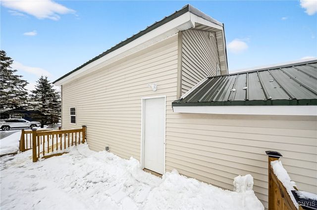 228 State Route 48, Granby, NY 13069