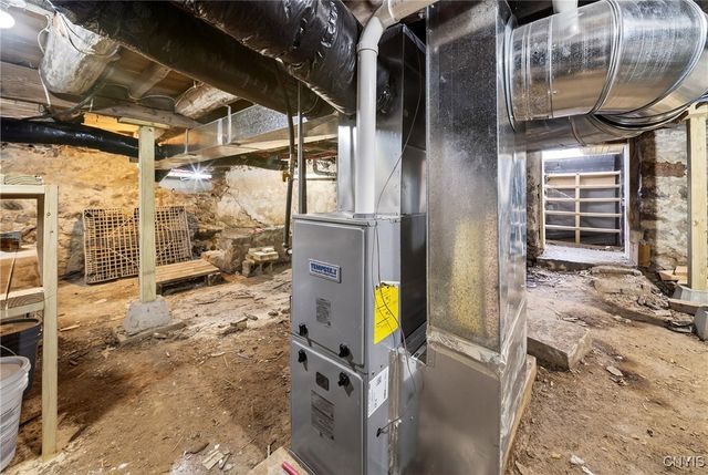 228 State Route 48, Granby, NY 13069