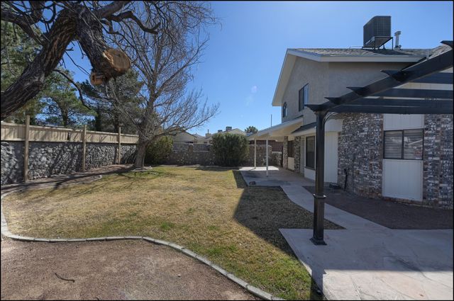 1025 Jan Ellyn Lane, El Paso, TX 79912
