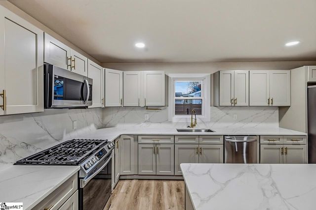 303 Watson Road, Taylors, SC 29687