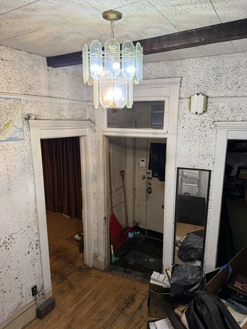 7006 S East End Avenue, Chicago, IL 60649