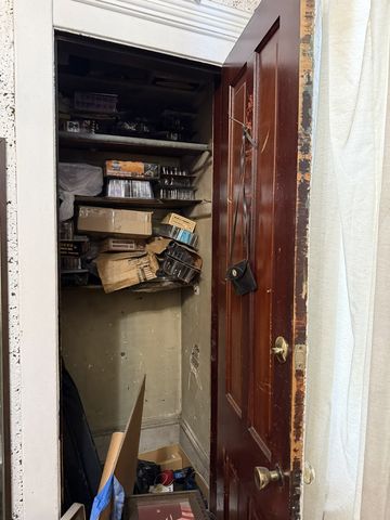 7006 S East End Avenue, Chicago, IL 60649