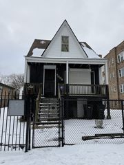7006 S East End Avenue, Chicago, IL 60649