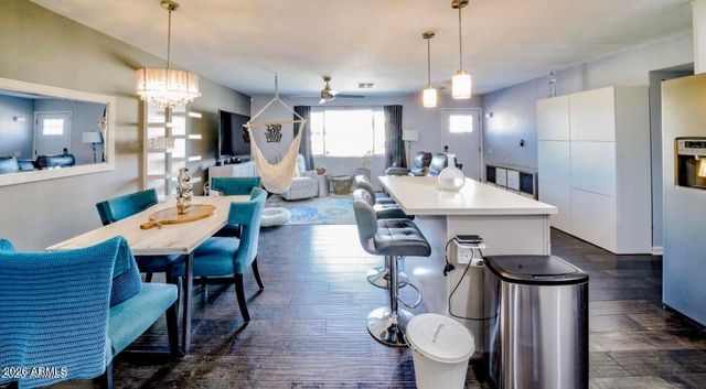 1207 E ALICE Avenue, Phoenix, AZ 85020