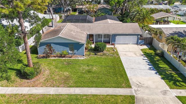 1894 OAKDALE LANE N, Clearwater, FL 33764