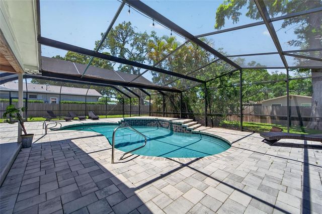 1894 OAKDALE LANE N, Clearwater, FL 33764