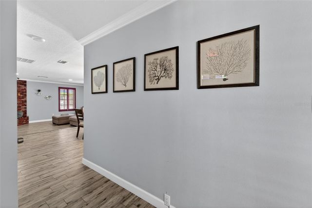 1894 OAKDALE LANE N, Clearwater, FL 33764