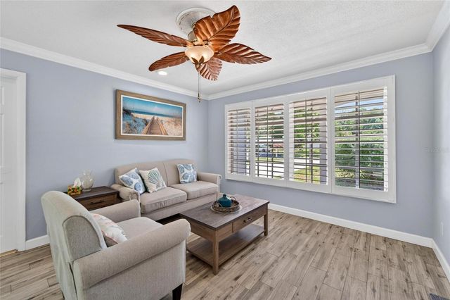 1894 OAKDALE LANE N, Clearwater, FL 33764