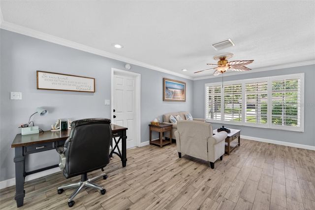 1894 OAKDALE LANE N, Clearwater, FL 33764