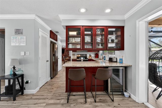 1894 OAKDALE LANE N, Clearwater, FL 33764