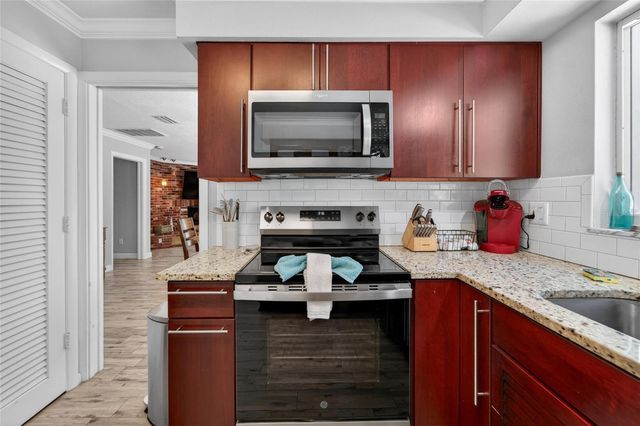 1894 OAKDALE LANE N, Clearwater, FL 33764