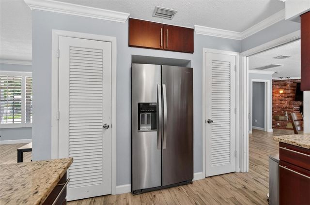 1894 OAKDALE LANE N, Clearwater, FL 33764