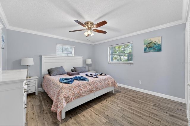 1894 OAKDALE LANE N, Clearwater, FL 33764