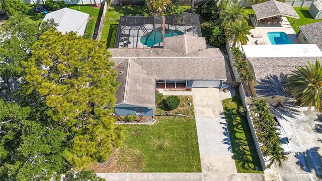 1894 OAKDALE LANE N, Clearwater, FL 33764