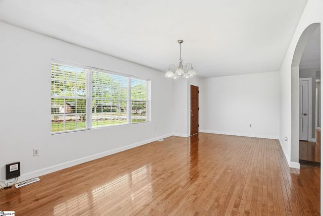 300 Bethel Drive, Mauldin, SC 29662