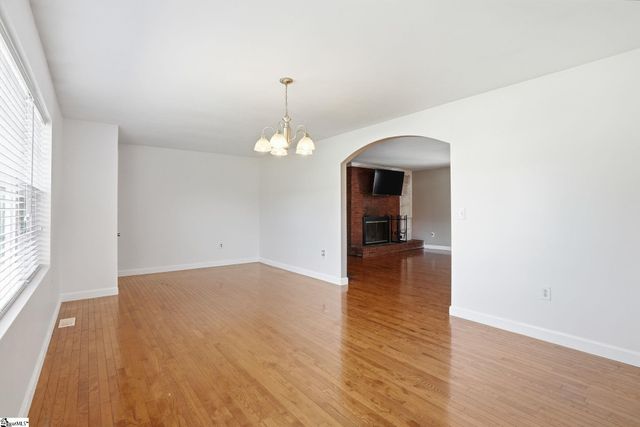 300 Bethel Drive, Mauldin, SC 29662