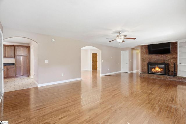 300 Bethel Drive, Mauldin, SC 29662